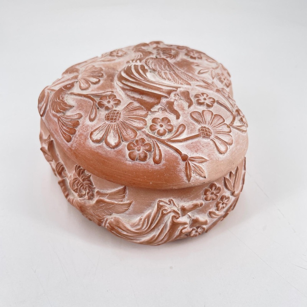 Vintage Terracotta Heart Trinket Box Embossed Angel Bird Floral Lidded Korea - Picture 5 of 11